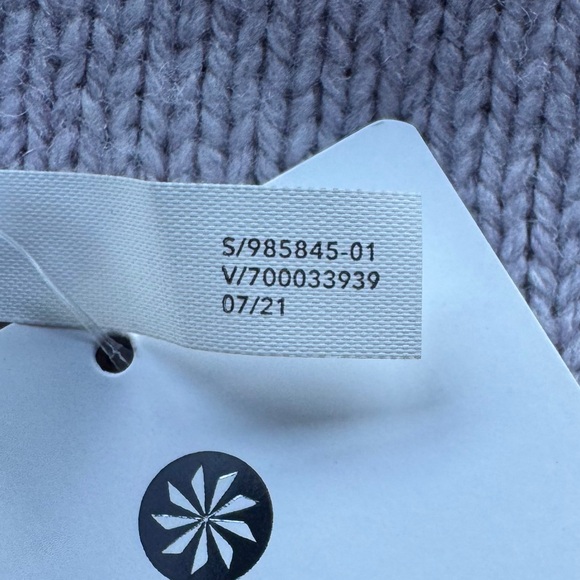 Athleta Daily Knit Scarf - Picture 6 of 8